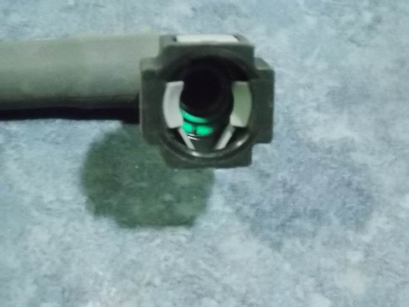 Fuel oil pipeline; filter to fuel injection pump-1