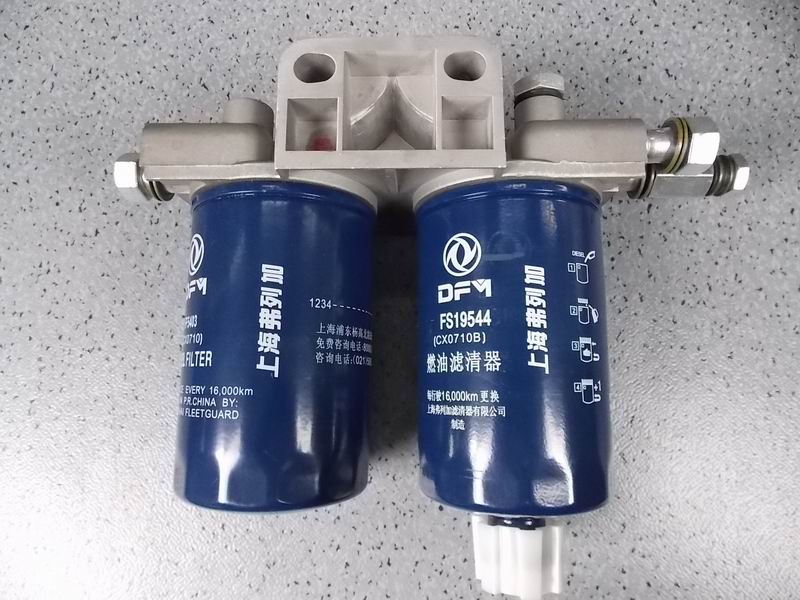 Dual-stage diesel filter assembly