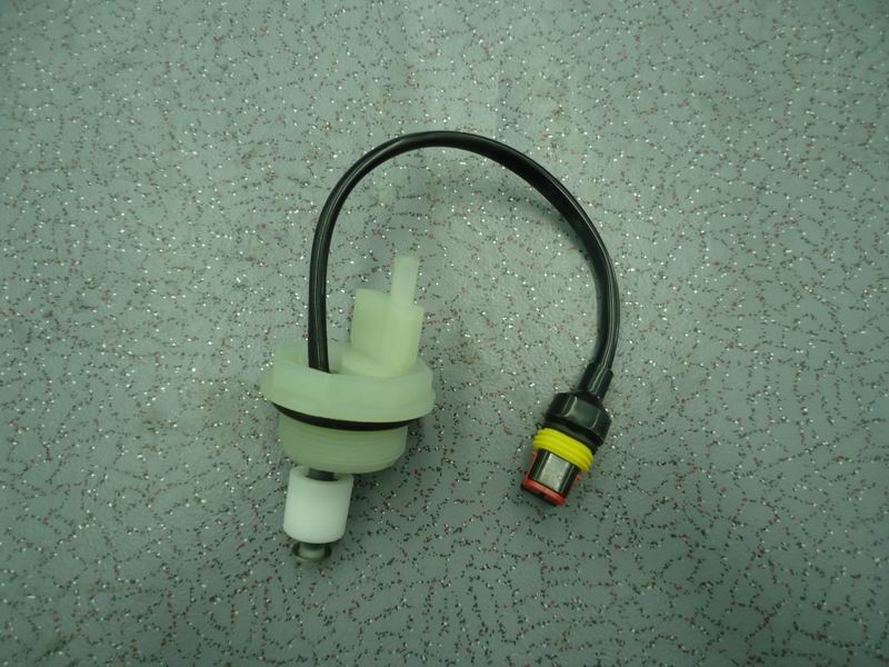 Клапан слива воды и датчик уровня воды-1