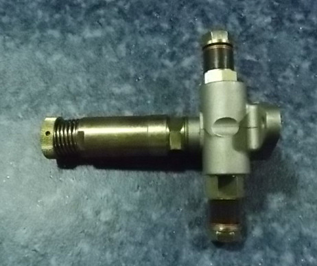 Маслоперекачивающий насос в сборе