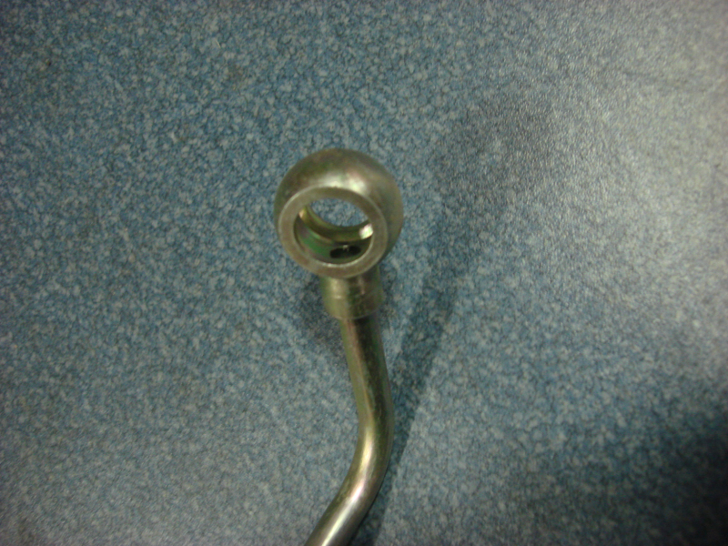 Oil transfer pump to diesel filter oil pipe-1