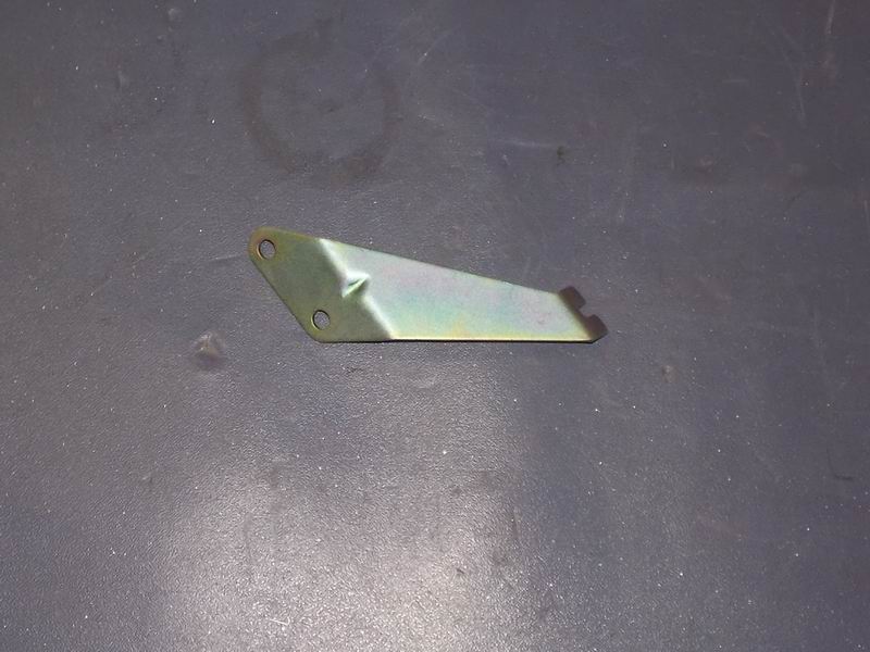 Throttle pull cable bracket; available for 1108-00873 generations-1