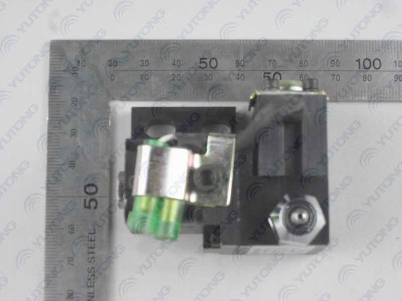 Тарельчатый клапан холостого хода-1