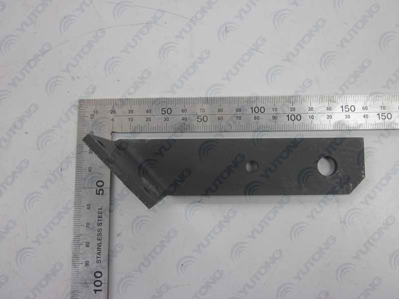 D Кронштейн подъемного цилиндра холостого хода-1