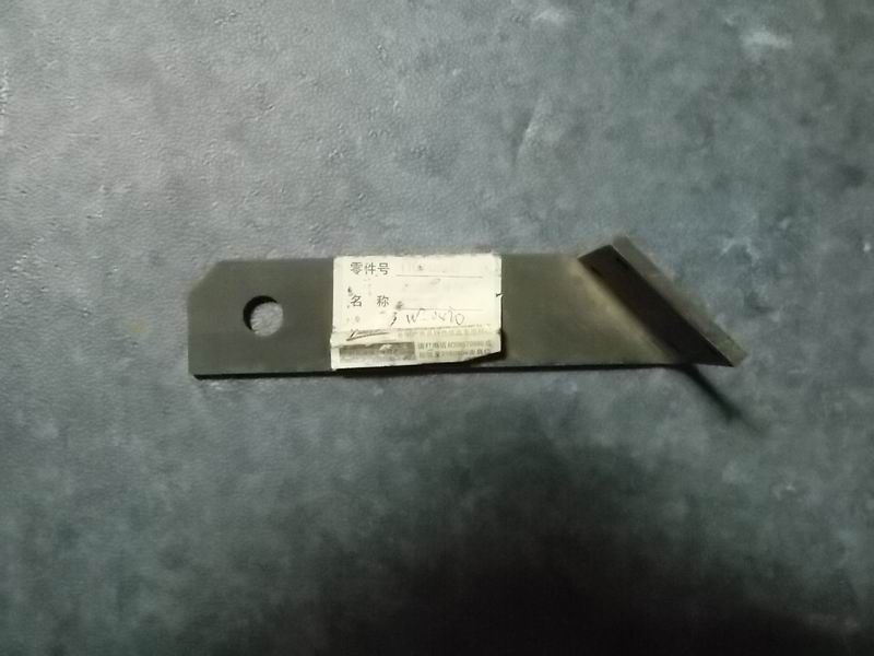 D Кронштейн подъемного цилиндра холостого хода-3