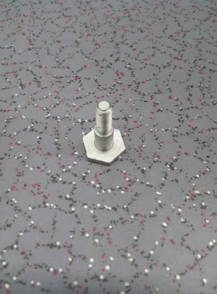 Штифт крепления возвратной пружины радиатора