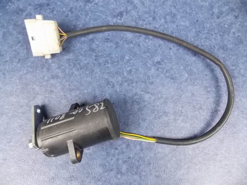 Electronic control accelerator pedal mechanism (MAN)