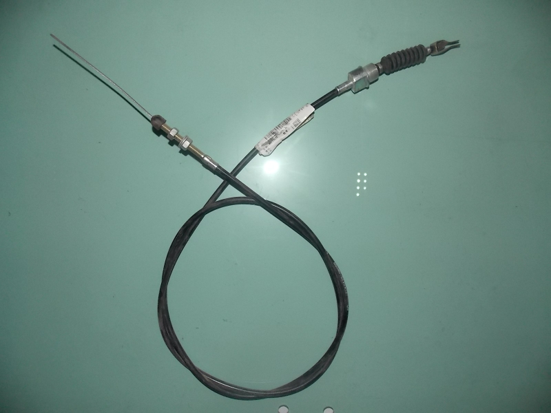 Трос дроссельной заслонки