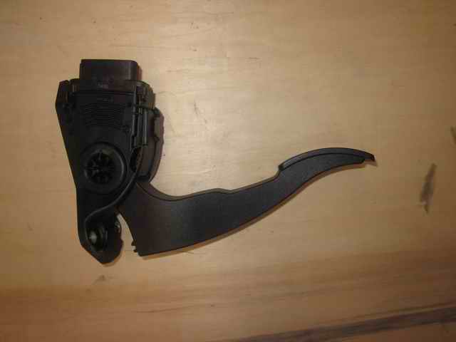 Electronic throttle-1