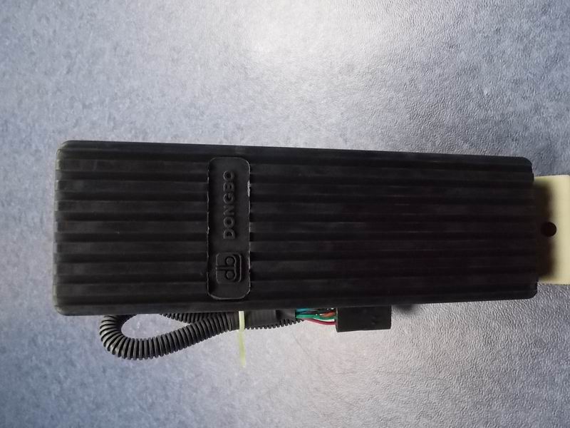 Electronic throttle pedal
