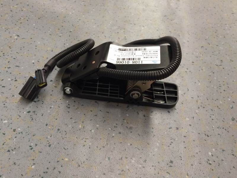 Педальный механизм, педаль акселератора, напольная-2