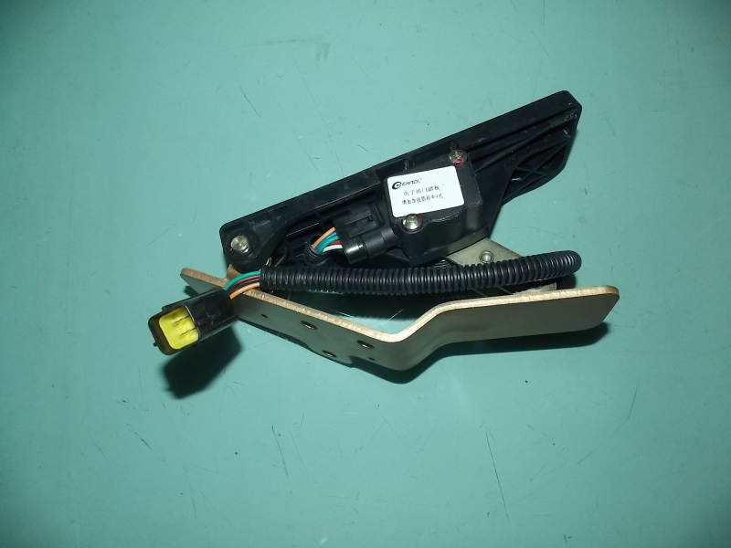 Electronic throttle pedal-1