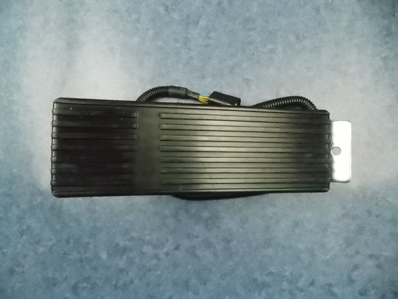 Электронная педаль газа