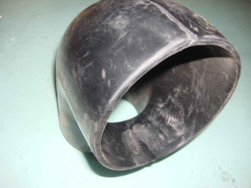 Угловой шланг, Φ 102- Ф 128 , 140 / 110 , 2018-3