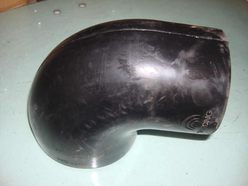 Угловой шланг, Φ 102- Ф 128 , 140 / 110 , 2018-1