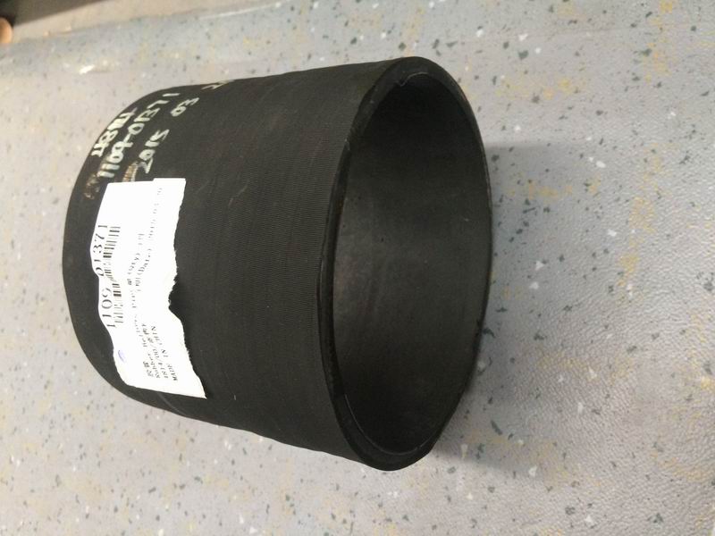 Molded straight hose, Φ130, L=120, B and C-1