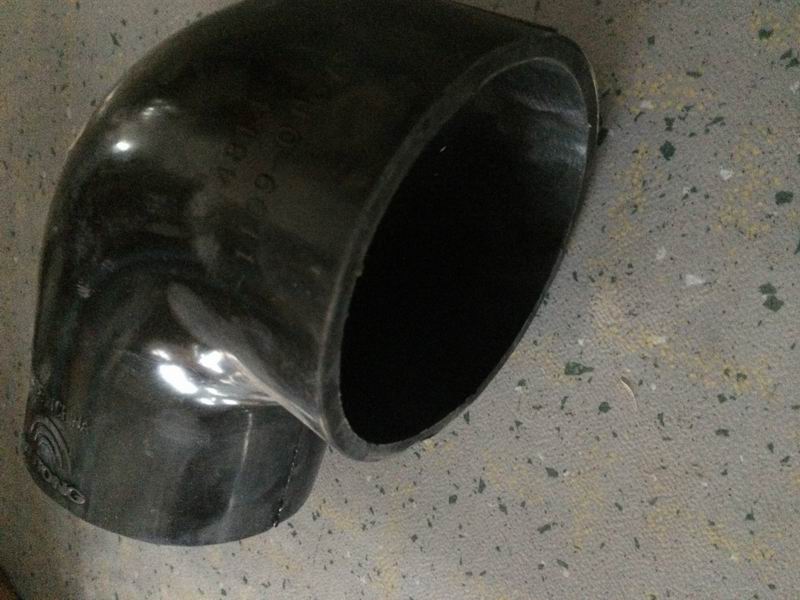 Угловой шланг, Φ 102- Ф 110 , 100 / 125 , NT$B