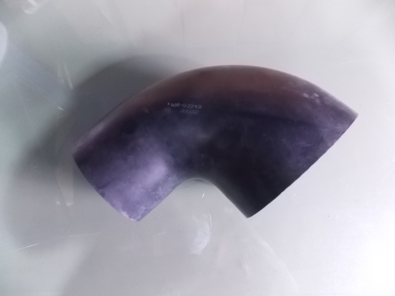 Угловой шланг (Φ 100- Ф 136 , 160 / 125 )