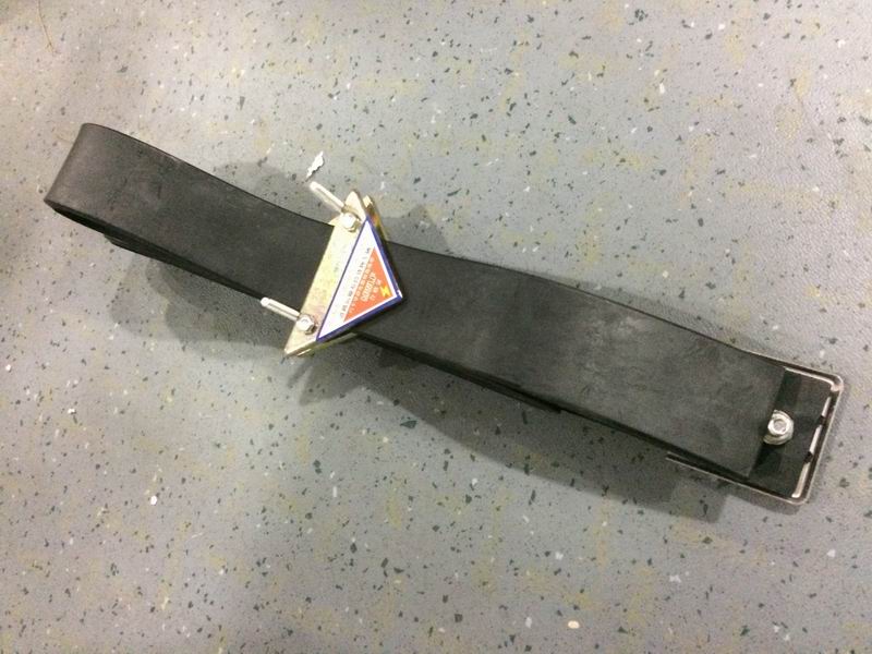 ( 90 /Д 30 ) Зона протирания резины автомобильной электростатической проводимостью 1600 × 55 ×8