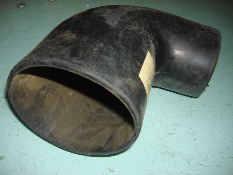 Right angle hose, Φ76-Φ102, 115/140, 2018-2