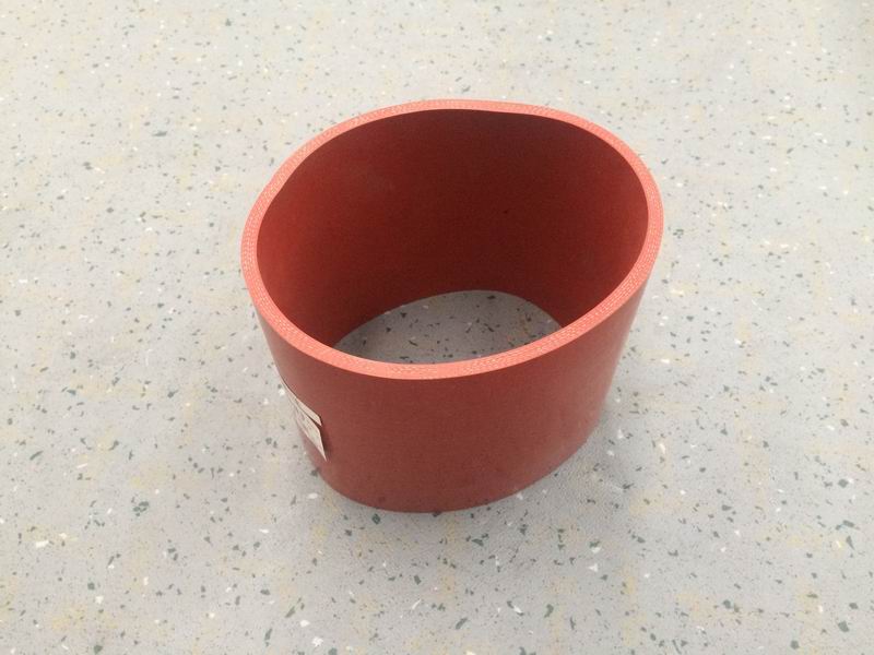 Прямой шланг, Φ 150 , Л= 140 , кремний