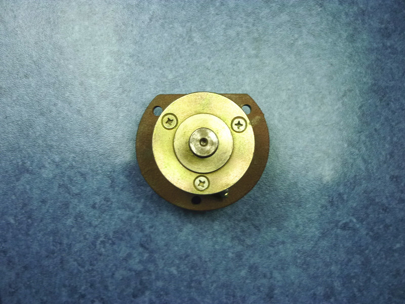 Fuel injection pump connection seat