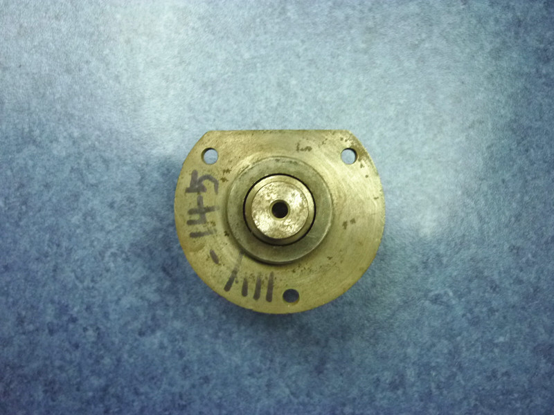 Fuel injection pump connection seat-1