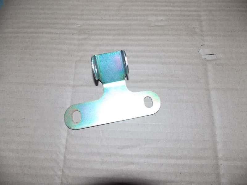 Fuel injection pump bracket; can be used for 1111-00343 generations-1