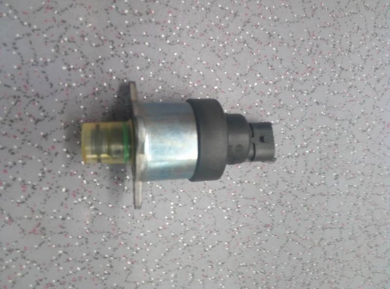 Fuel metering valve