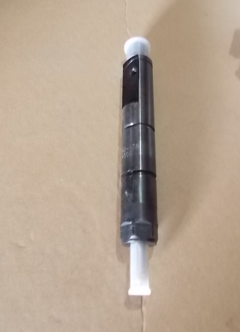 Fuel injector; can be replaced by 1112-00383-1