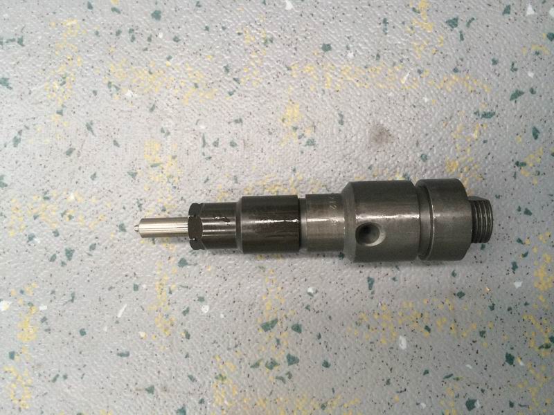 D Fuel Injector Assembly