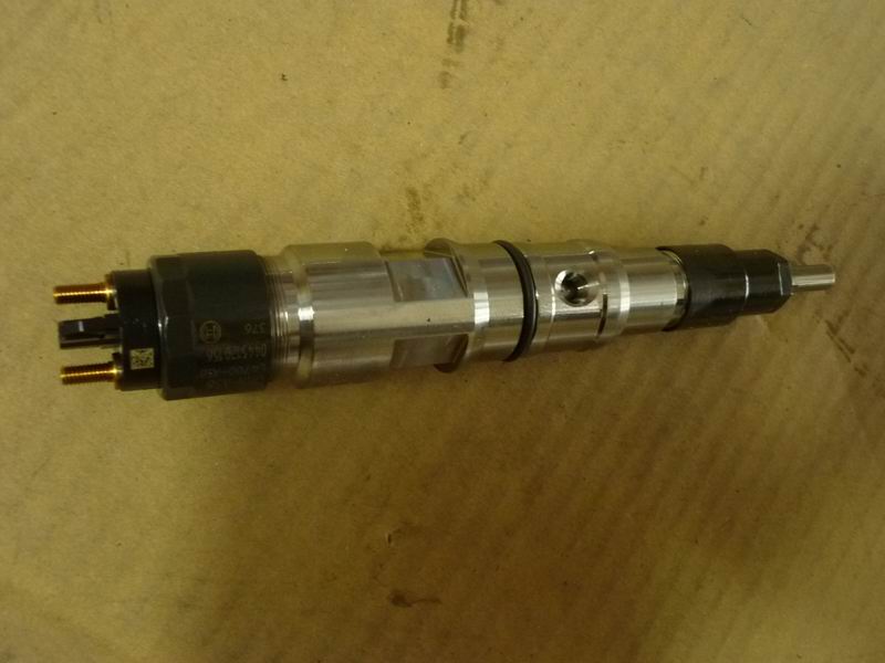 Fuel injector; can be replaced by 1112-00270