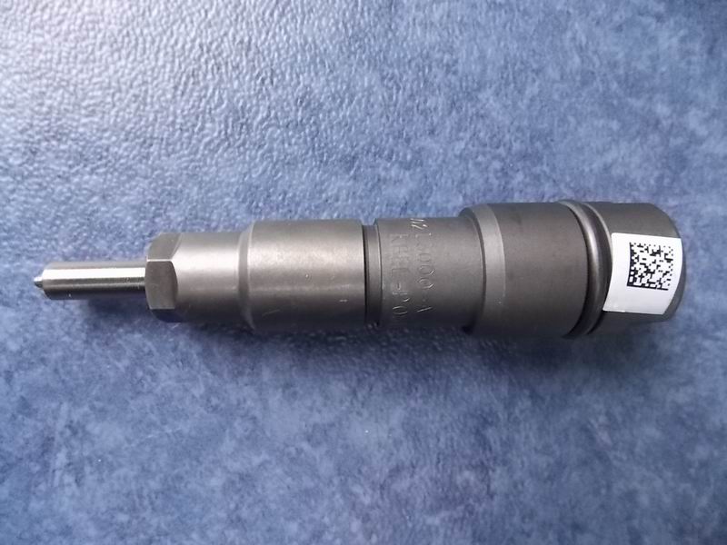 Fuel injector