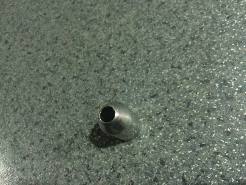 Fuel injector bushing-1