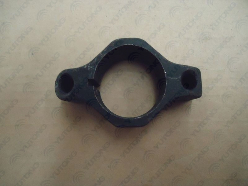 Fuel injector pressure plate