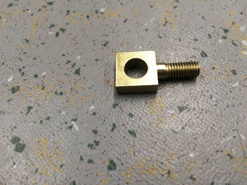 Oil stop cylinder support bolts