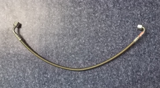 Supercharger oil inlet hose