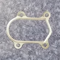 Supercharger outlet liner