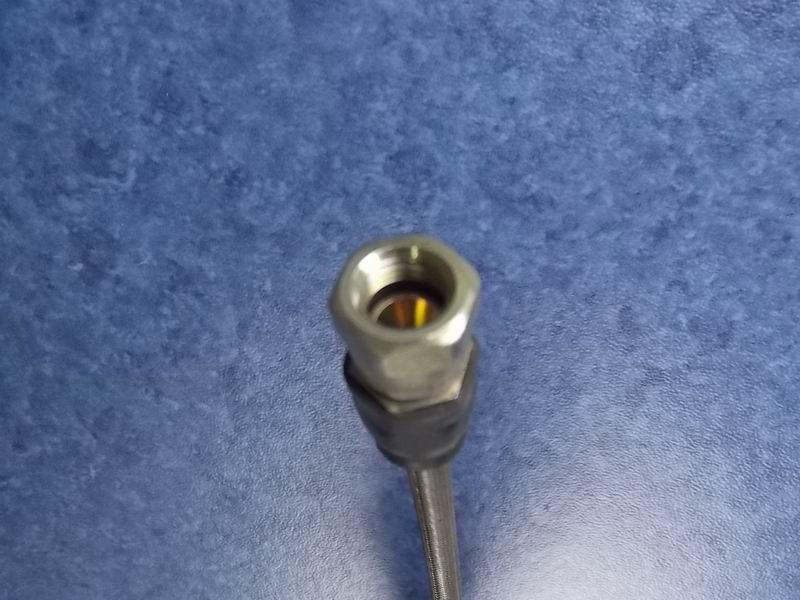 Supercharger oil inlet connection-1