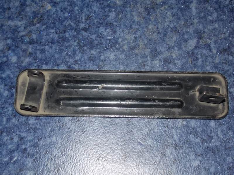 Rubber hose-connected to compressor outlet-2