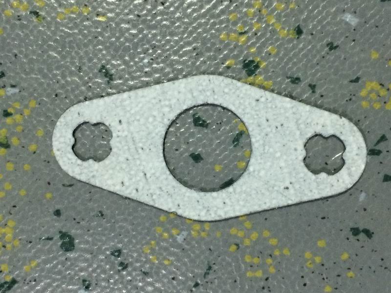 Supercharger return pipe gasket