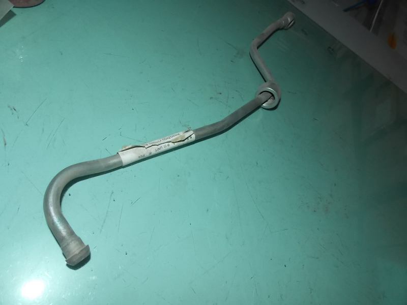 Supercharger cooling pipe