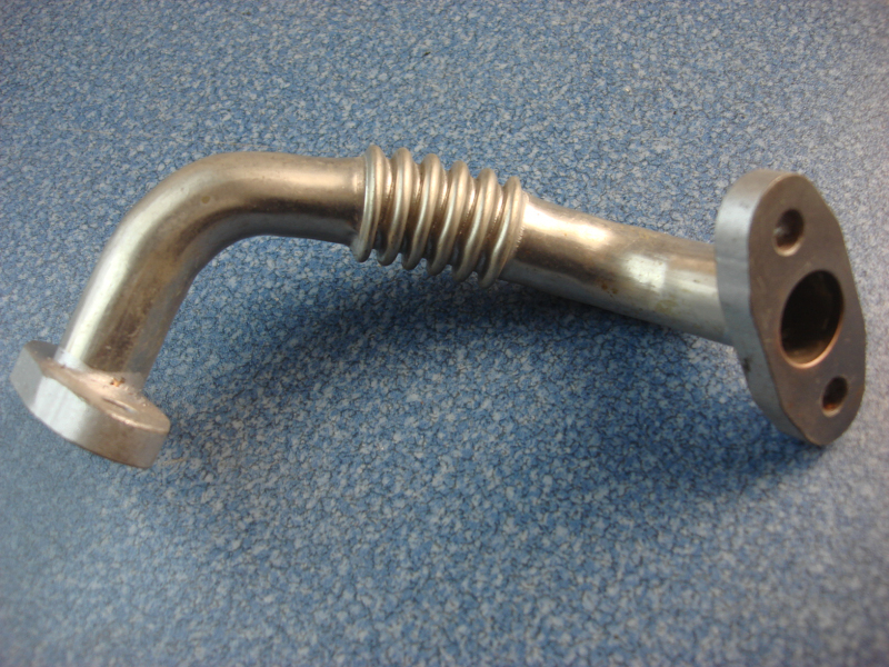 Supercharger return pipe assembly-1