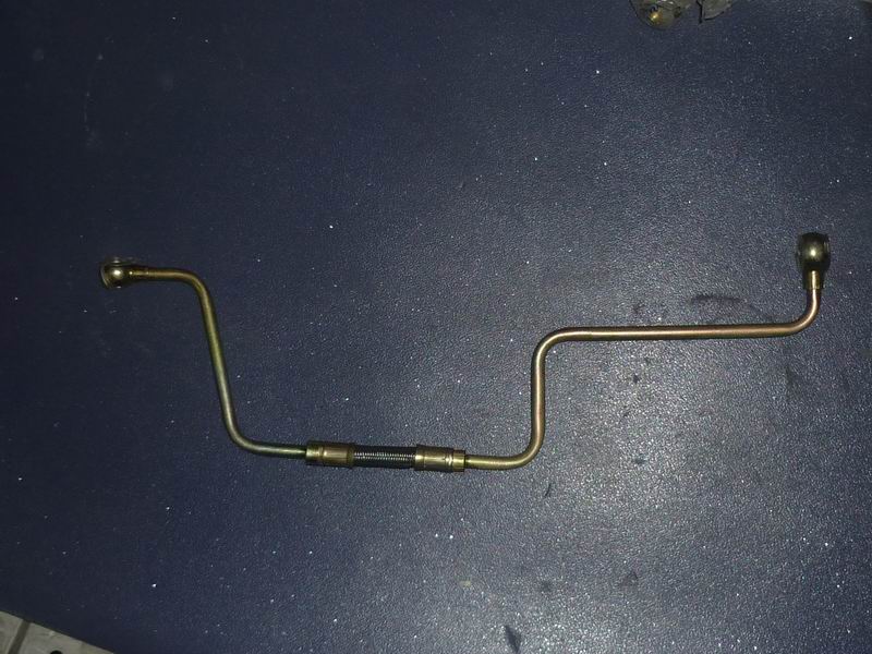 Fuel oil pipeline; manual oil pump to fuel distributor