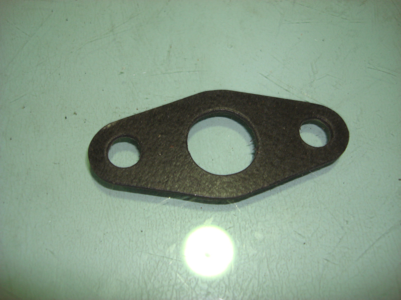 Прокладка фланца возвратной трубы нагнетателя