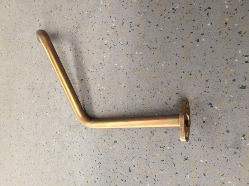 Supercharger oil return pipe-1