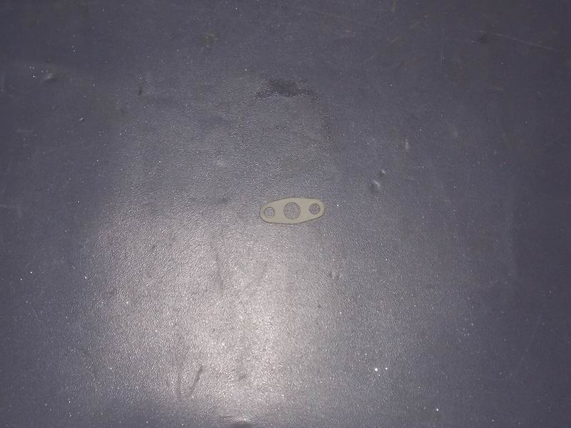 Oil return pipe gasket