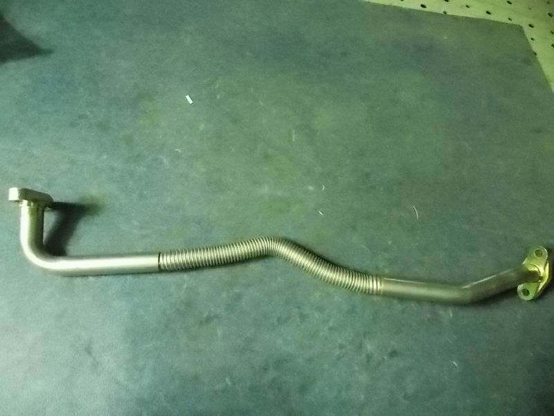 Возвратная масляная трубка нагнетателя