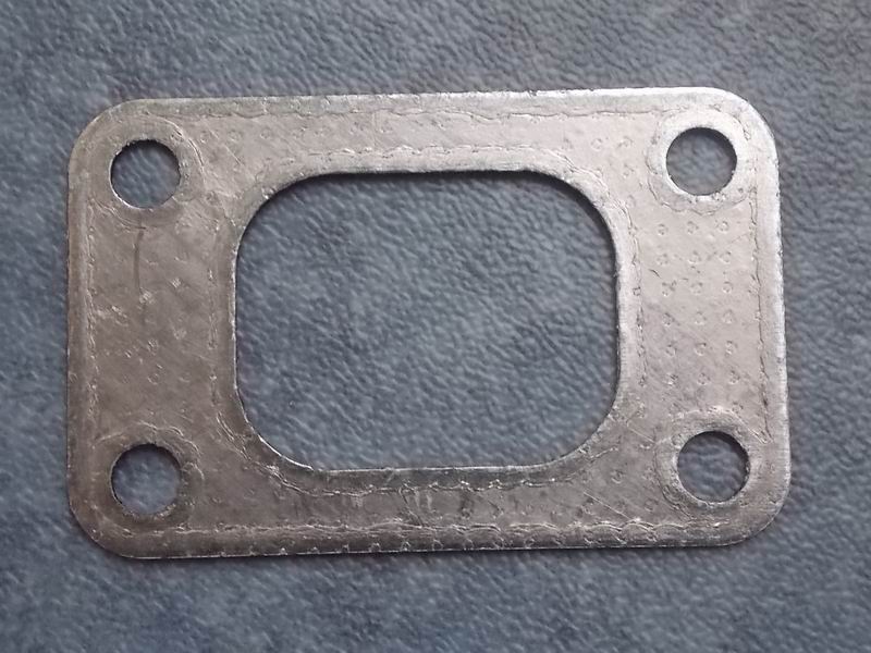 Pads-Supercharger and exhaust pipe