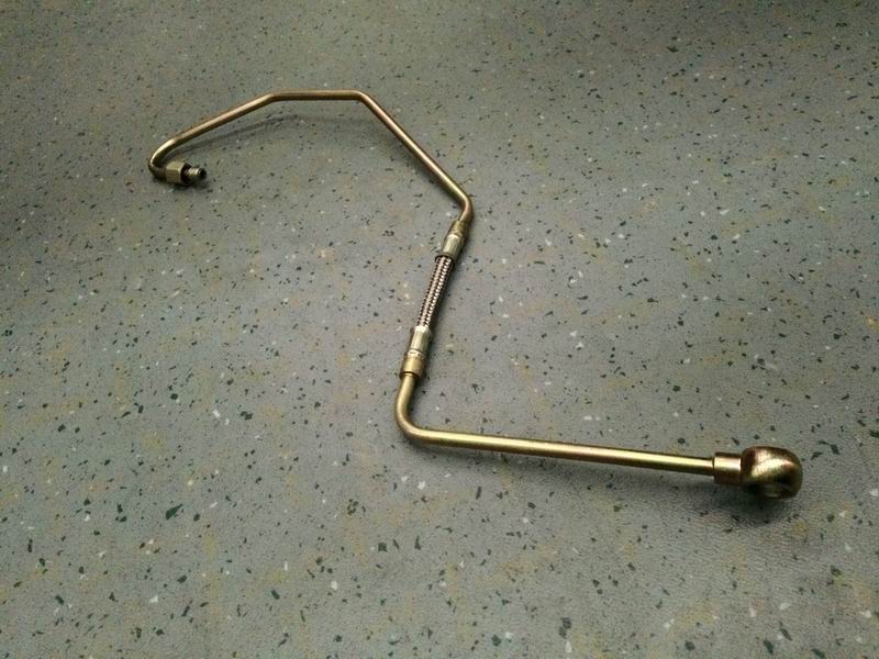 Supercharger oil inlet pipe